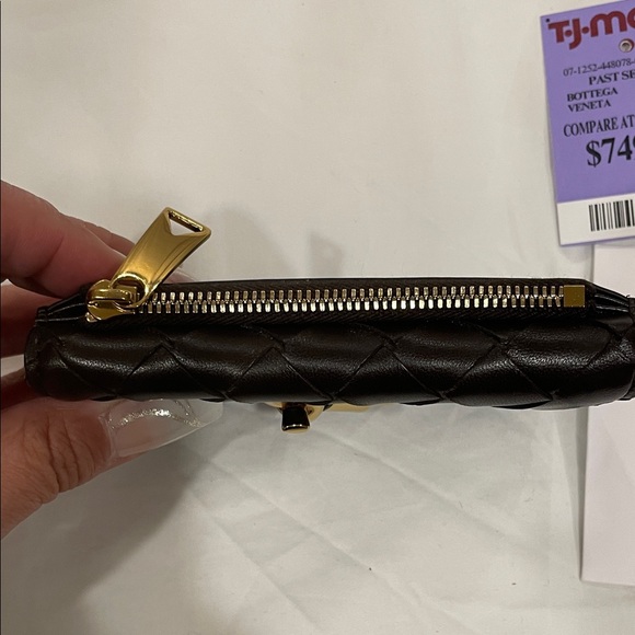Bottega Veneta Eggplant Intrecciato Wallet - Picture 3 of 12